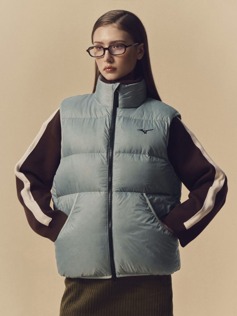 134-lory-book-lime-agency
